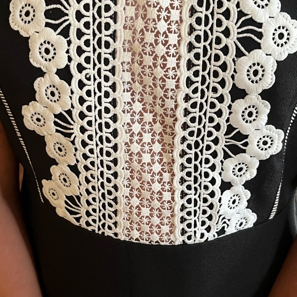 Designer Parisian dress. Bought at Bayview Mall. - Picture 4 of 5